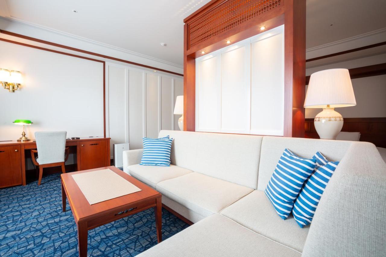 Premier Hotel Mojiko Kitakyūshū Extérieur photo